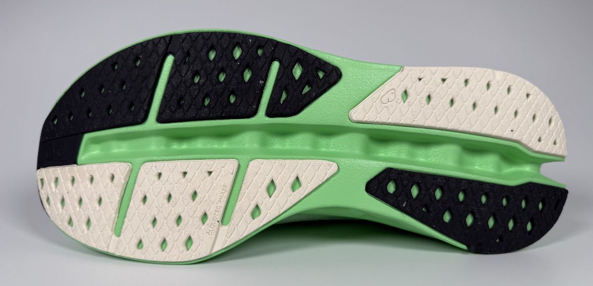on-running-cloudsurfer-max-review